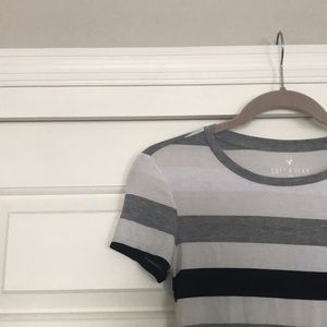American Eagle T-shirt